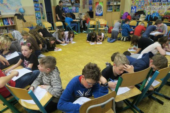 Žáci ZŠ Hradební strávili Noc s Andersenem