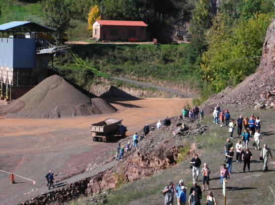 V Lomu Rožmitál u Broumova byla otevřena naučná stezka