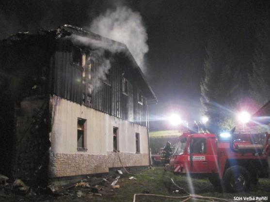Požár v Hlavňově napáchal škodu za 3 miliony korun