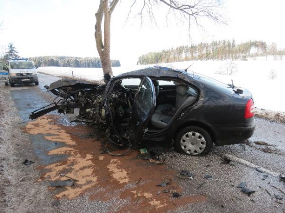 Policisté žádají o přihlášení případné svědky dopravní nehody u Broumova 