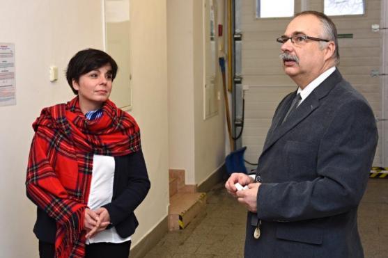 Budoucí automechanici a nástrojáři se začnou učit v moderních dílnách