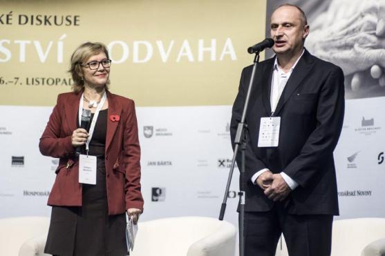 5. Broumovské diskuse se setkaly s velkým zájmem veřejnosti