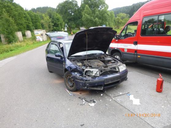 V Adršpachu se střetly dva automobily