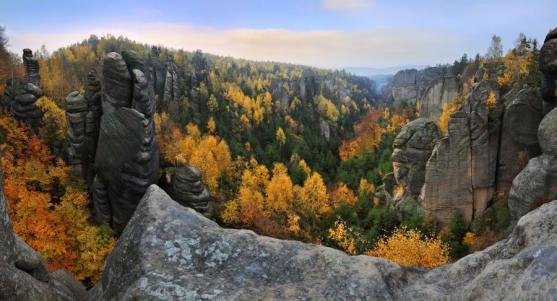 Absolutním vítězem soutěže DestinaCze 2017 se stala Skalní města Broumovska