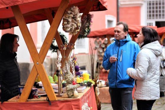 Broumovský klášter přivítal jaro Velikonočním trhem