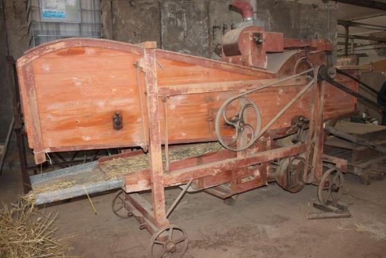 V Martínkovicích se mlátilo obilí postaru