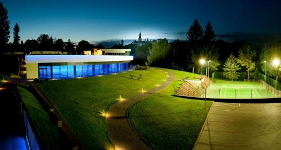 O titul Stavba roku Královéhradeckého kraje se letos uchází vebské Congress & Wellness centrum i revitalizace kláštera