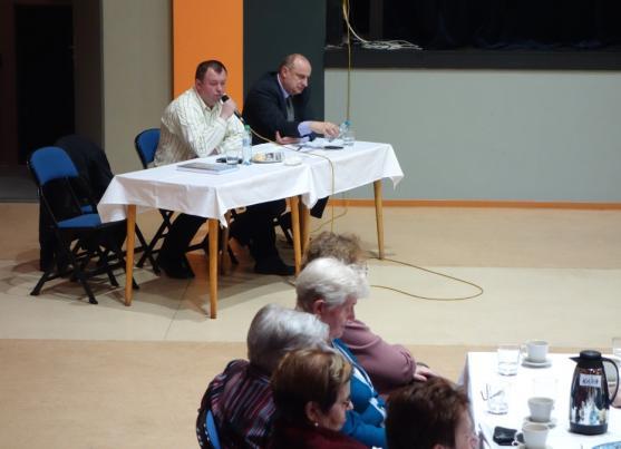 Broumovští senioři se setkali se zástupci města