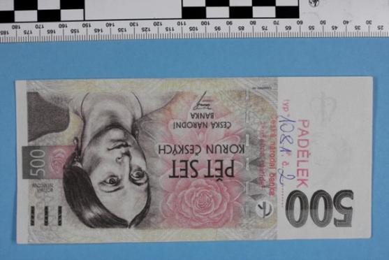 Regionem opět kolují falešné peníze