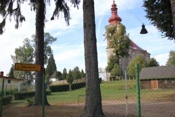 Cyklostezka Vižňov – Nowe Siodlo byla slavnostně převzata k užívání. Ve spolupráci s Polskem bude Meziměstí pokračovat