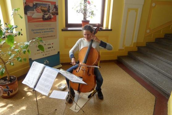Gymnázium Broumov: Báječné oslavy 70. výročí českého gymnázia