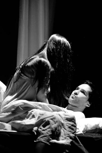 Slovenská herečka Andrea Kerestešová vystoupila v Broumově v divadelním představení Dekameron