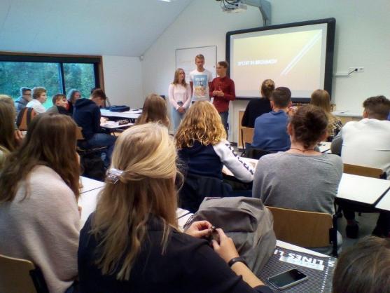 Báječná jízda Holandskem: Broumovští gymnazisté navštívili partnerskou školu ve Warfumu