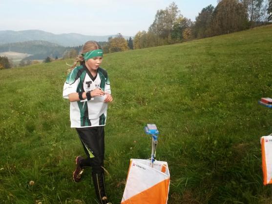 Na Janovičkách u Broumova startovalo 500 závodníků orientačního běhu