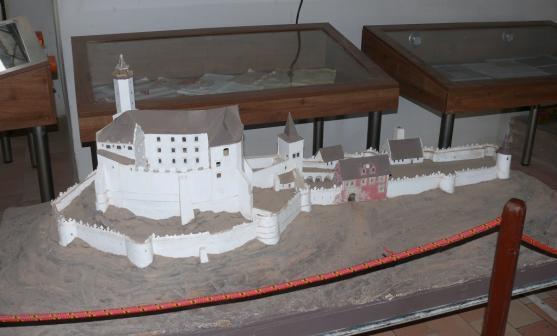 Mistrovství Polska v závodech ručních drezín jeli také Broumováci