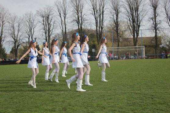 Poslankyně Zdeňka Horníková zahájila fotbalové derby v Broumově