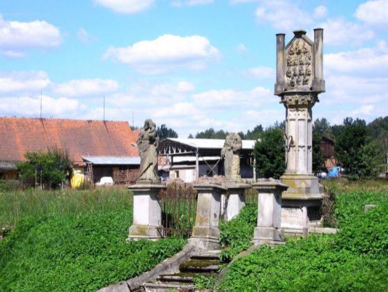 Broumovské hřbitovní náhrobky jsou součástí putovní výstavy Má vlast cestami proměn