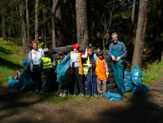 Broumovsko je po víkendovém úklidu o trošku čistější