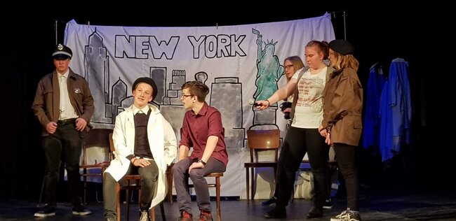 Jsem totálně postižený divadlem