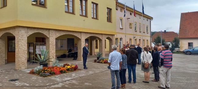 V Hejtmánkovicích slavnostně otevřeli polyfunkční komunitní centrum