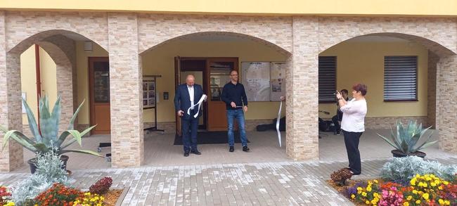 V Hejtmánkovicích slavnostně otevřeli polyfunkční komunitní centrum