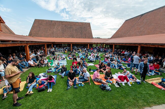 Cimbálová muzika Milana Broučka vystoupí v Hejtmánkovicích