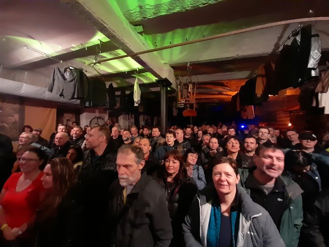 V klubu Eden vystoupila další hvězda tuzemského rocku