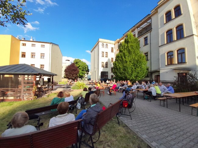 Šansonový večírek Pečovatelské služby