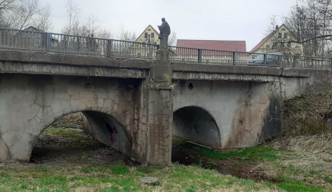 Díra v hejtmánkovickém mostě bude opravena nejdříve v polovině dubna