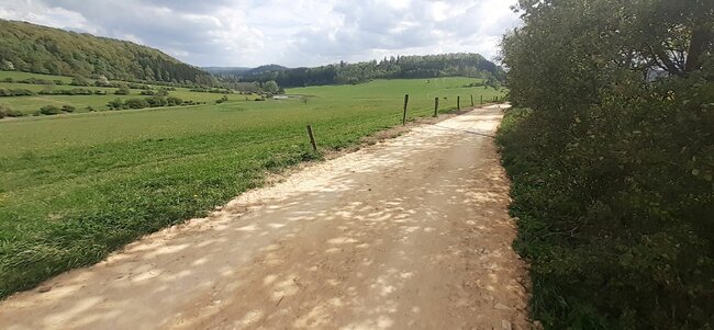 Z Adršpachu na Libnou je část nové cyklostezky