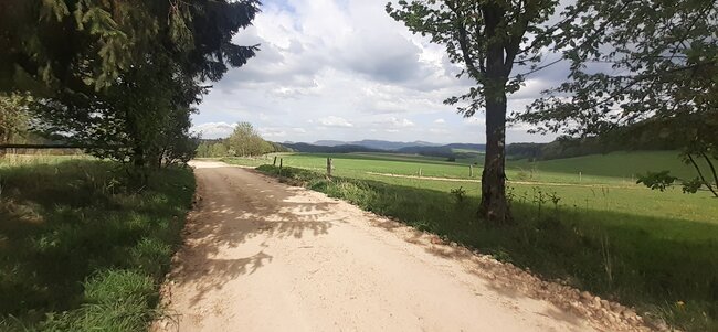 Z Adršpachu na Libnou je část nové cyklostezky