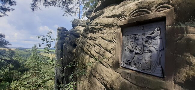 Na vlnách mýtů: Zdoňovské menhiry