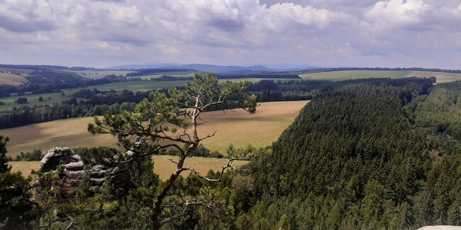 Na vlnách mýtů: Zdoňovské menhiry