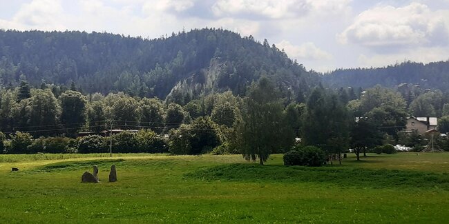 Na vlnách mýtů: Zdoňovské menhiry