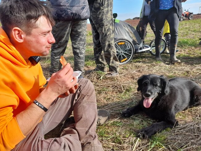 Podzimní sázení ve Vernéřovicích: téměř stovka ovocných stromů