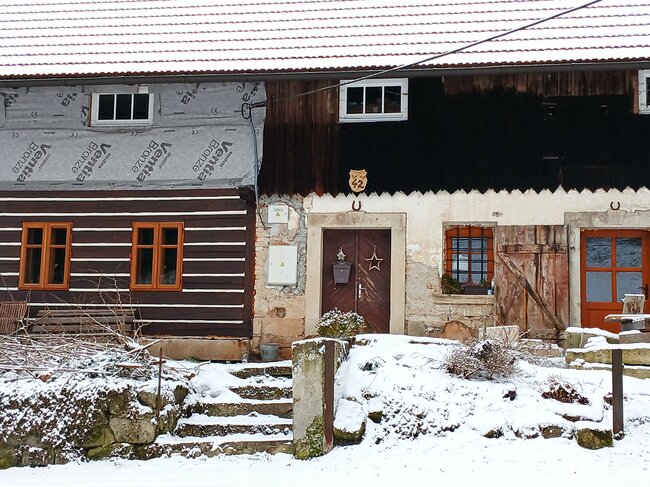 Kouzelná Skalka: Objevte příběh vesnice