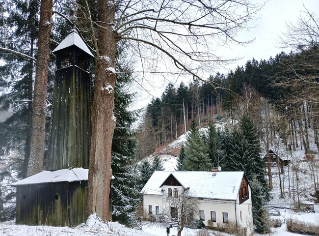 Kouzelná Skalka: Objevte příběh vesnice