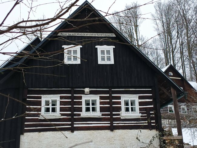 Kouzelná Skalka: Objevte příběh vesnice