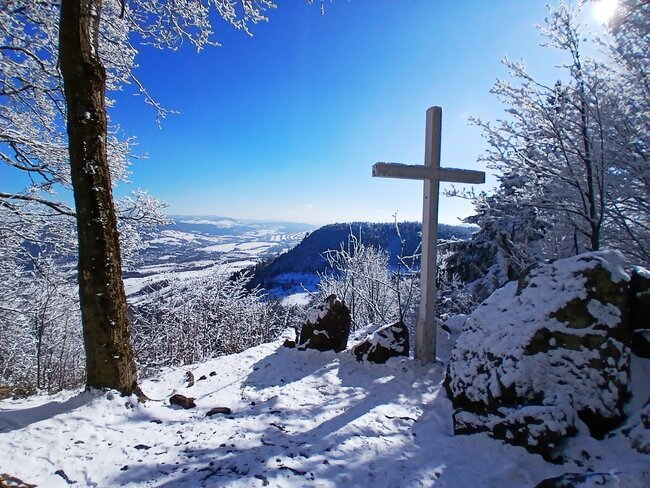 Do lesních komnat hradu Hornšperk