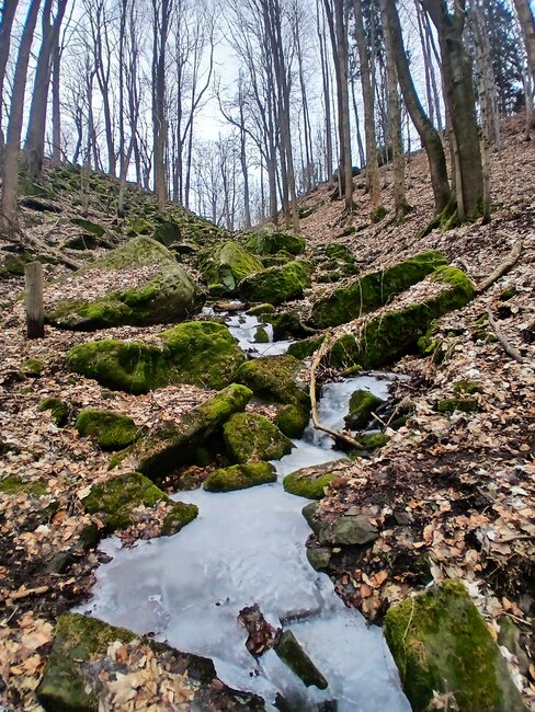 Skanzen za devatero hraničními kameny