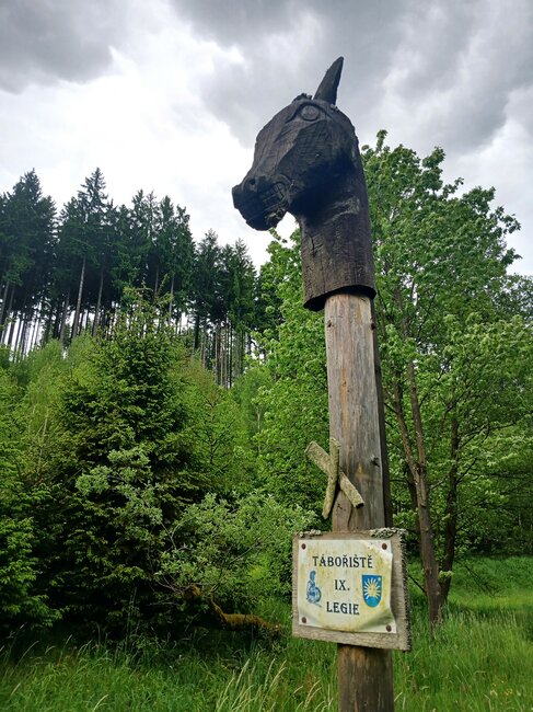 Maršovské údolí: útočiště skautů i tajemný hrádek