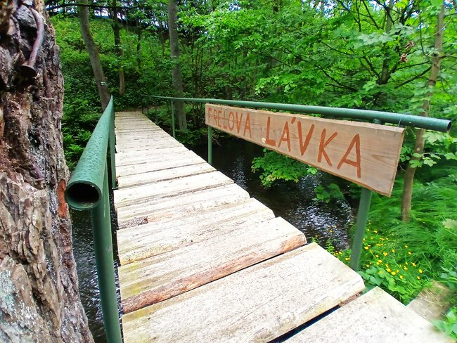 Maršovské údolí: útočiště skautů i tajemný hrádek