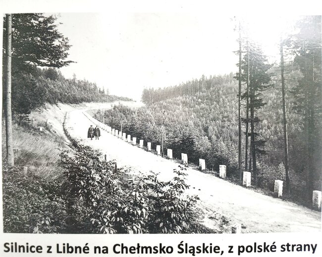 Na Strážní vrch nad ztichlou Libnou