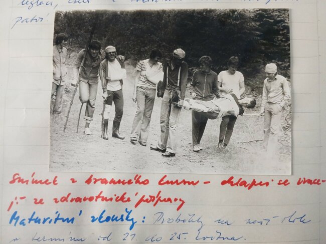 Písní i vzpomínkami. Gymnázium Broumov slaví 80