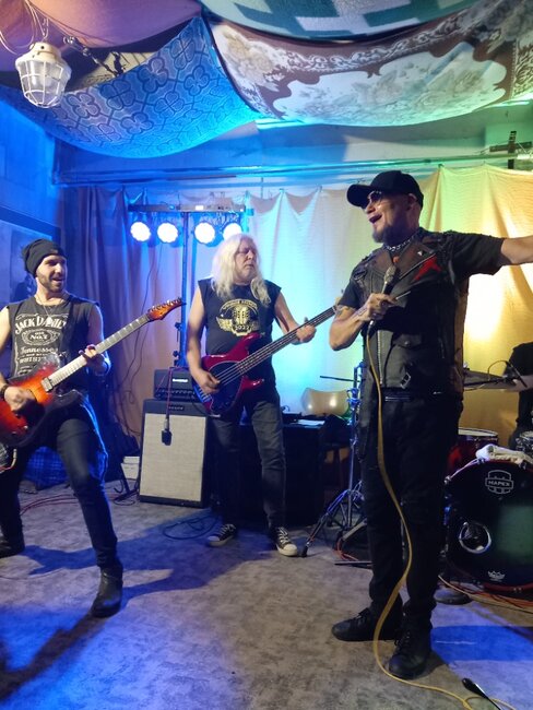 V Edenu zněl metal jako řemen