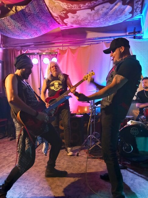 V Edenu zněl metal jako řemen