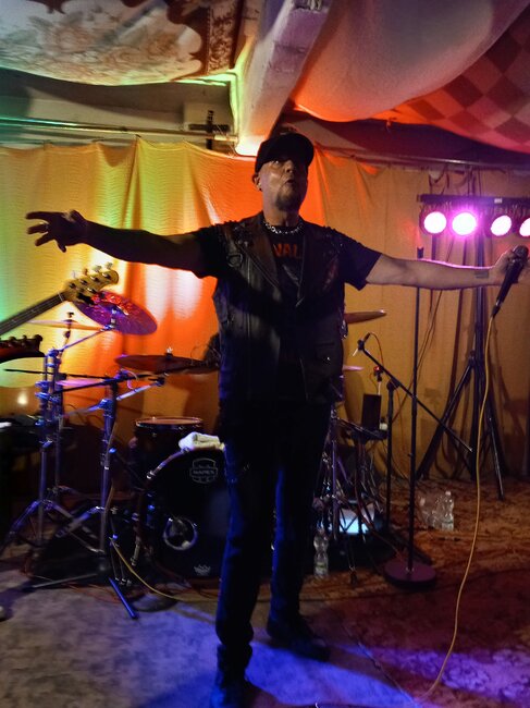 V Edenu zněl metal jako řemen