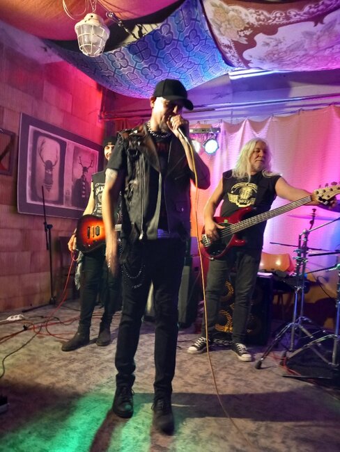 V Edenu zněl metal jako řemen