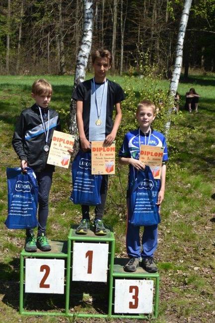 Na závodech v orientačním běhu na Janovičkách startovalo více než šest set závodníků