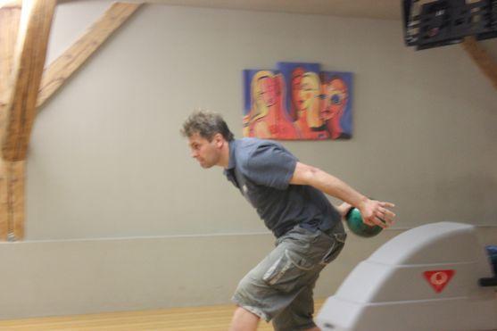 První bowlingový turnaj regionálních firem v Centru Walzel má své vítěze 